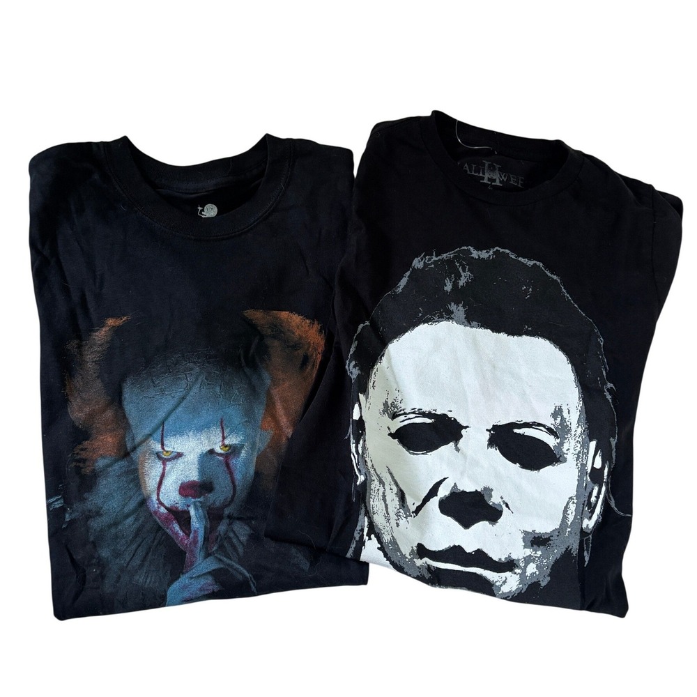 Horror Movie T-Shirt Bundle Pennywise Michael Myers Black Graphic Tee Lot of 2
